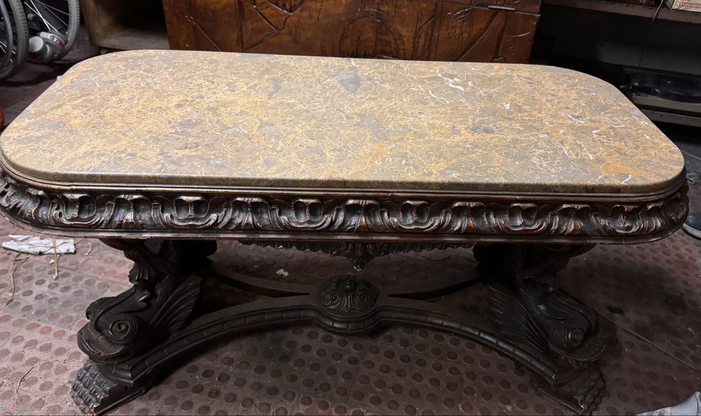 Mesa de centro, com pedra