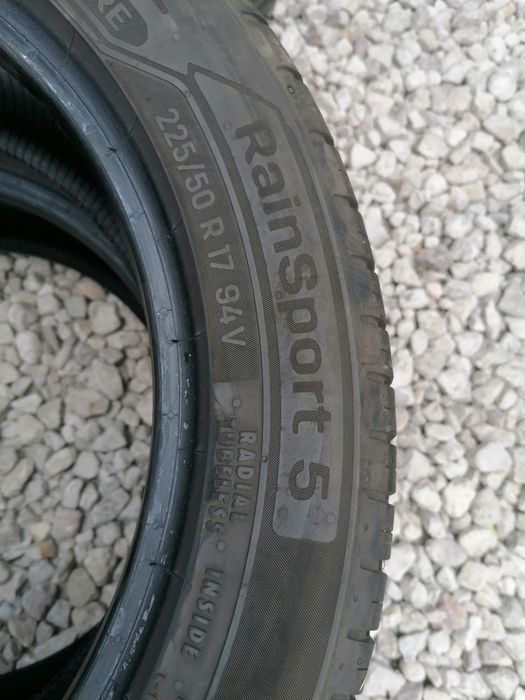 225/50/17 Uniroyal 2025 rok