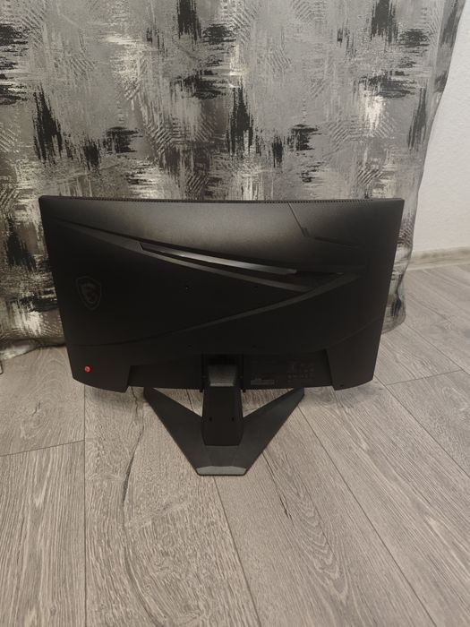 Монітор MSI MAG 244c (розбита матриця)