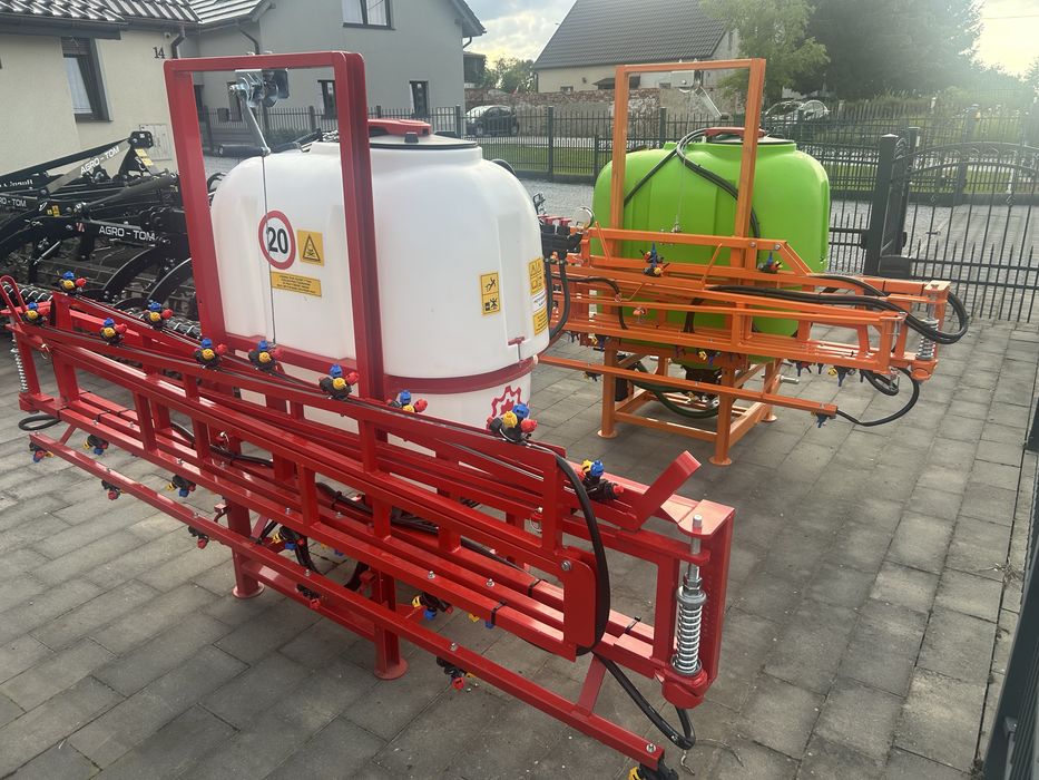 Opryskiwacz polowy zawiezany 400l 12m