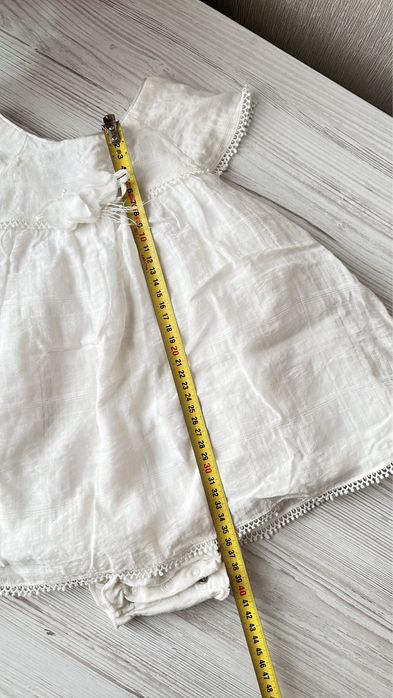 Сукня-боді Caramell біла святкова 80 розмір