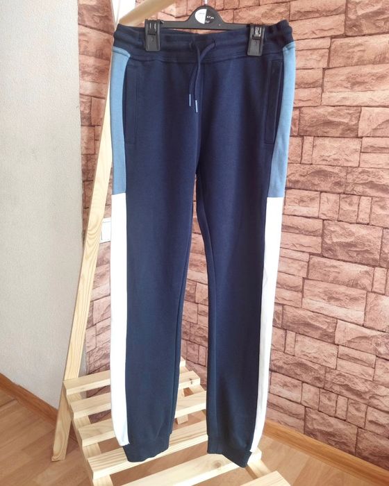 Спортивні штани 146-152розмір