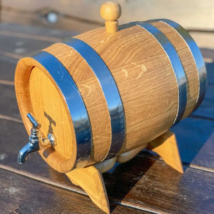 Дубові бочки вино, віскі та діжки . Від 3 до 50 л