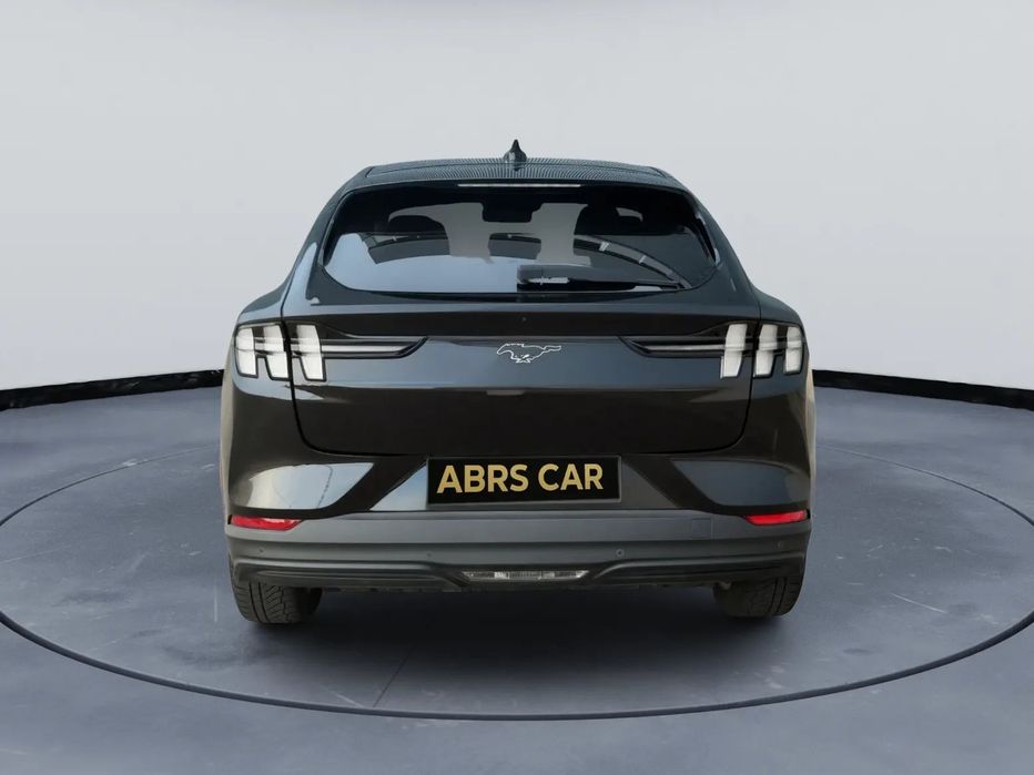 Ford Mustang Mach-E Standard