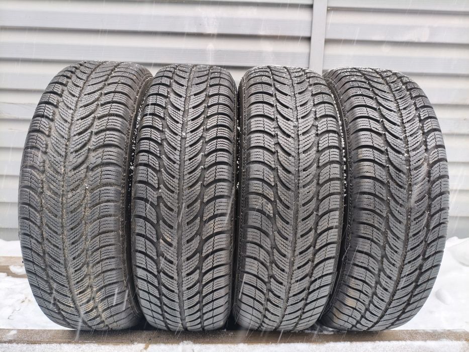 Комплект зимових шин Debica 185/65R15 185*65 15 Frigo2