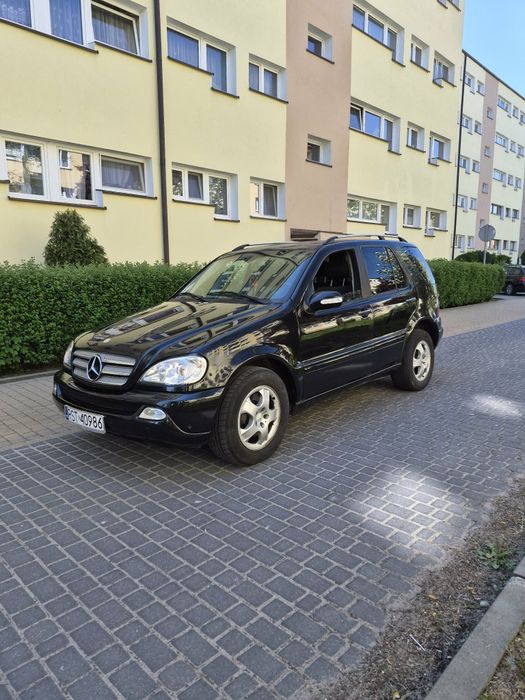 Mercedes Benz W163 ML 270