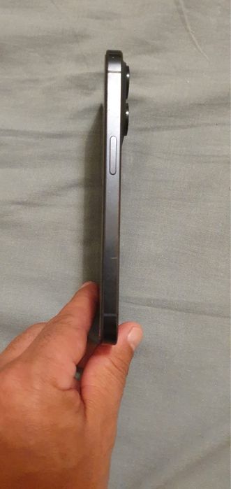 Iphone 15 Pro ainda na garantia