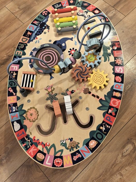 Stolik edukacyjny sensoryczna drewniany dla dzieci