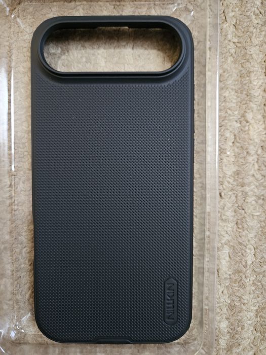 Набір чохлів на iPhone Air