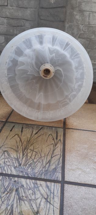 Lampa wisząca  piękna  klasyczna
