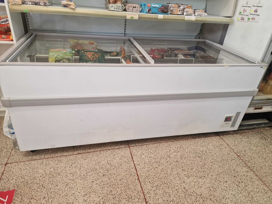 Arca Comgeladora