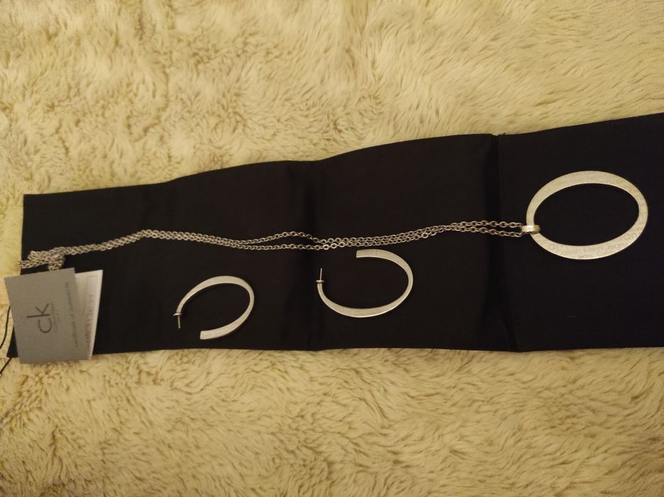 Brincos e colar calvin klein