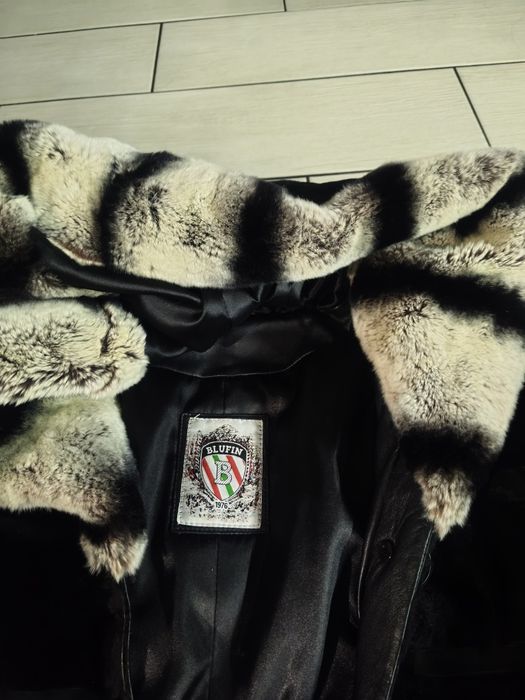 Натуральна шубка з  шиншили.