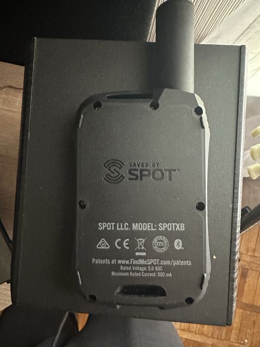 SPOT X Satellite Messenger — супутниковий месенджер / GPS-трекер