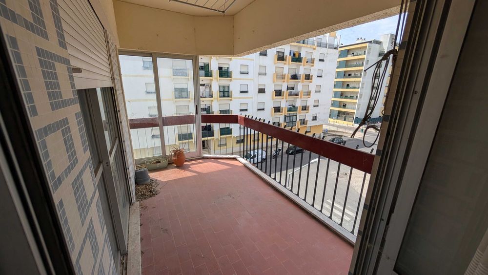 Vende-se apartamento T5 em Setubal