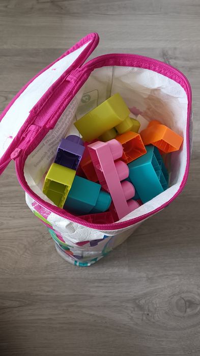 Zabawki edukacyjne dla dzieci 1-5 lat.— mozaika + klocki Mega bloks