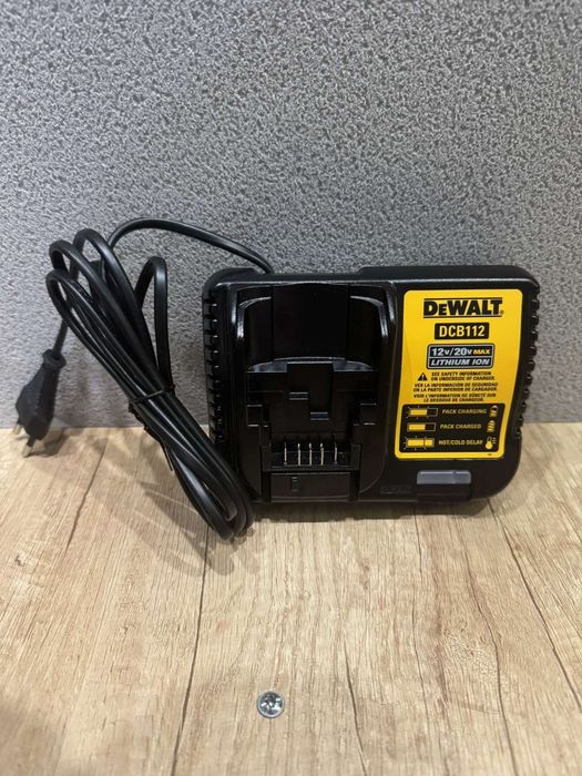 Зарядний пристрій Dewalt    DCB112,DCB1102,DCB107

D