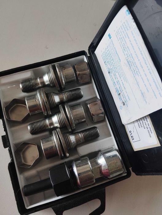 Porcas anti roubo para pneus