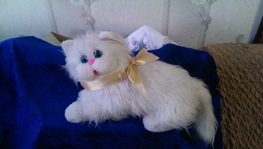 Мягкая игрушка Красивая кошечка, киса, кот в ПРЕКРАСНОМ состоянии
