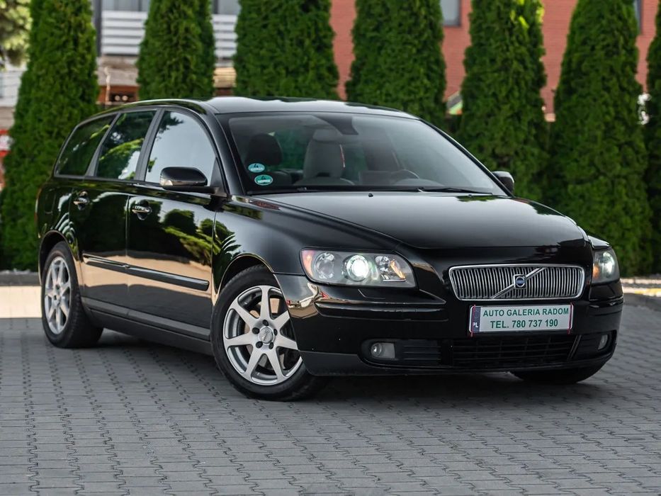 Volvo V50 2.5T 220KM Skóra Xenon Navi Grzane Fotele Tempomat Parktronic