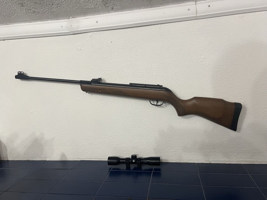 Gamo Hunter 440 nova, com Mira telescópica