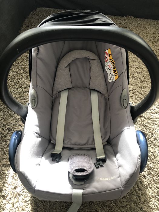 Maxi- Cosy fotelik samochodowy nosidelko