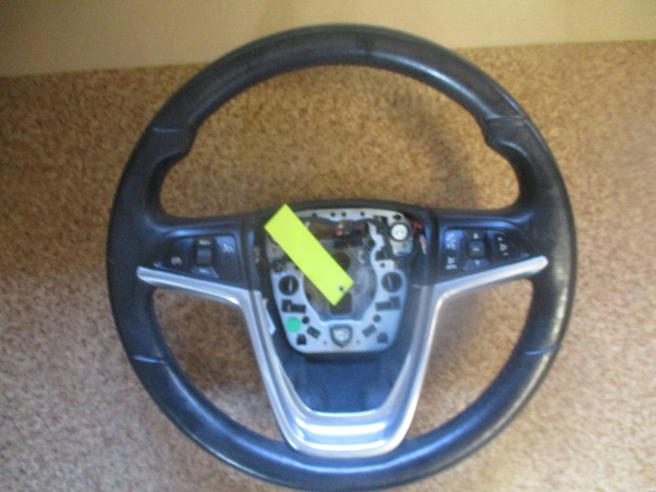 kierownica opel insignia skóra multifunkcja