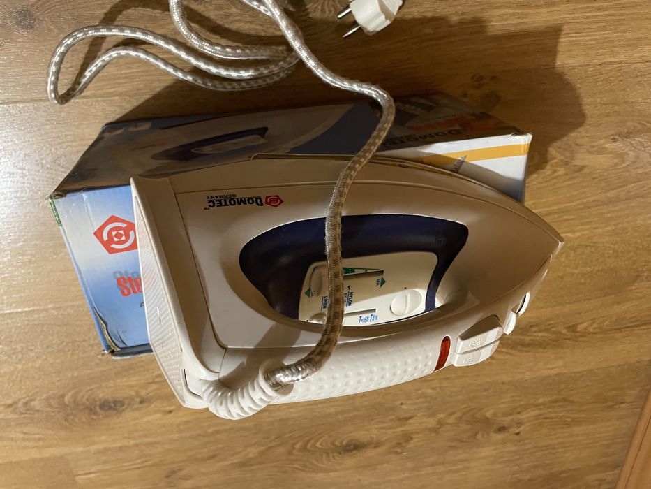 Продам утюг в хорошем состоянии