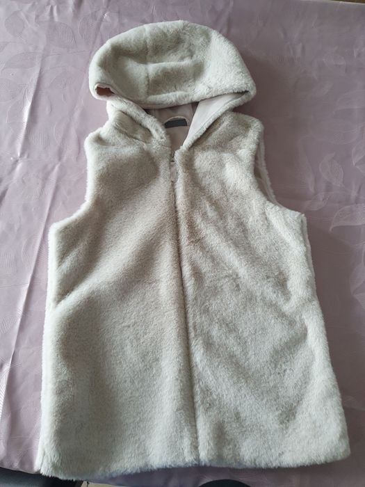 Bezrękawnik z misia