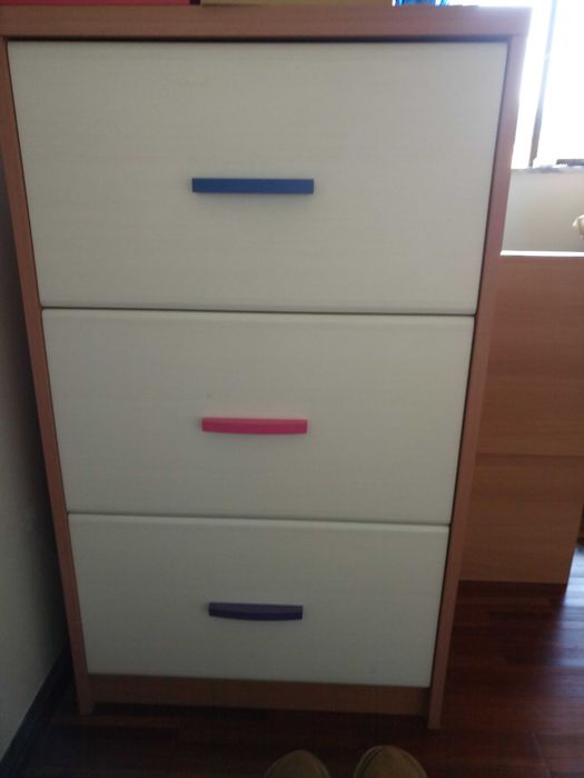 Camiseiros com 5 gavetas