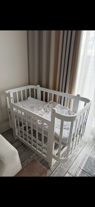 Дитяче ліжко б/у в ідеальному стані