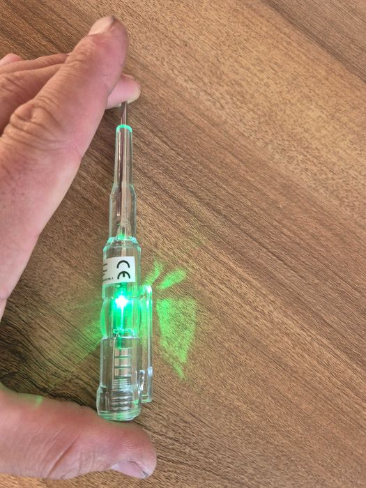 Tester napiecia do 250V