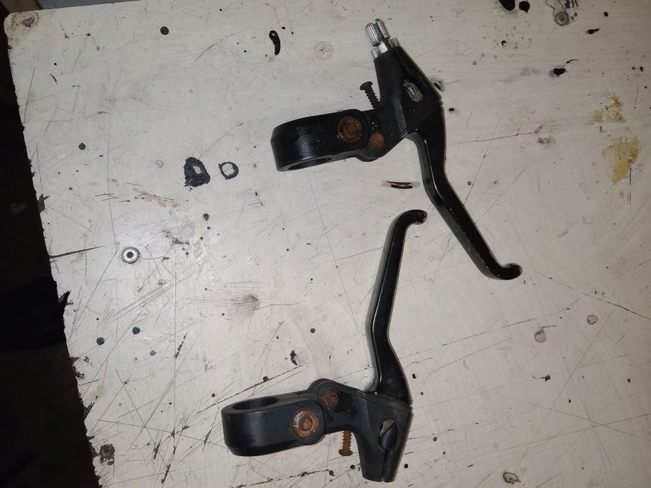 5€ Par de manípulos de travões Dínamo para bicicleta