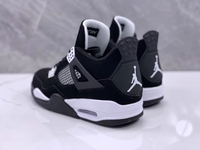 Nike_Air_Jordan_4 Retro white Thunder size:44