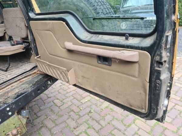 Land Rover Discovery 300 tdi peças usadas Chapeleira