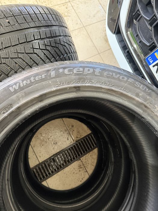 Зимова гума Hankook Winter icept EVO2 SUV r21