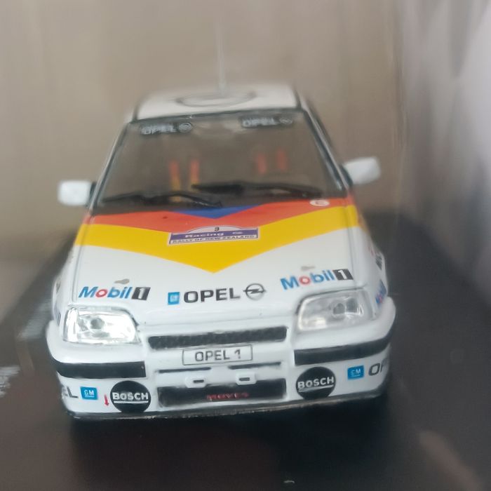 Opel Kadett GSI 1/43