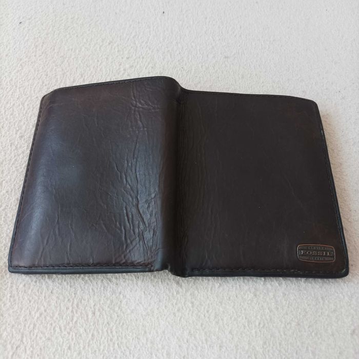 Skórzany portfel męski Fossil genuine classic
