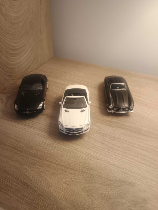 Welly 1:34 3 x Mercedes