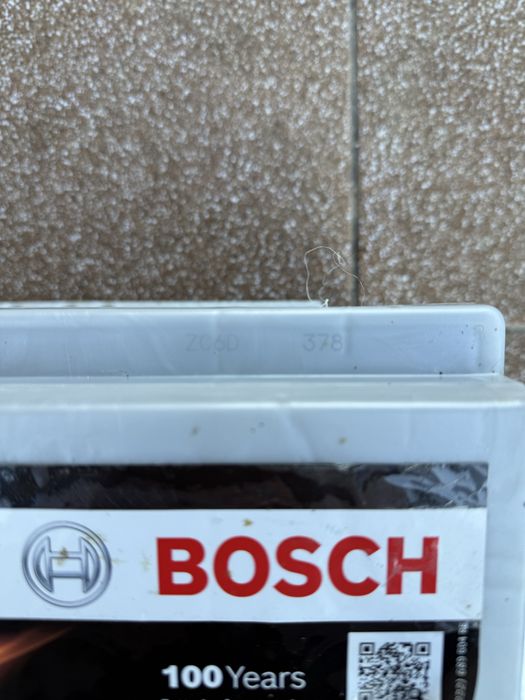 Акумулятор Bosch 105a Продам