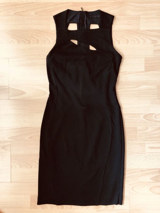 Elegancka sukienka Pinko