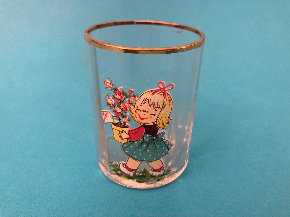 Copo de Menina muito bonito Anos 50/60