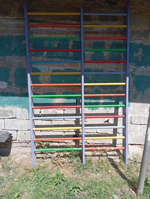 Шведская стенка для детей