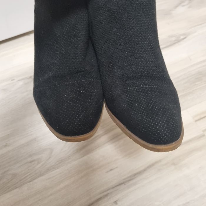 Botki krótkie zamszowe czarne