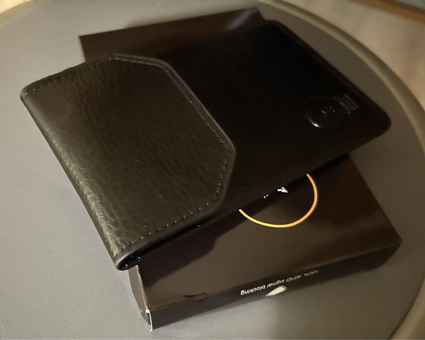 Skórzane etui RFID Keyless