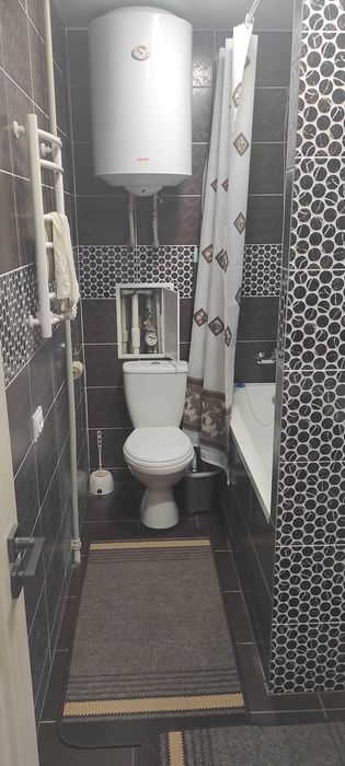 Чудова своя 1-кімнатна квартира в самому центрі. Без комісії.