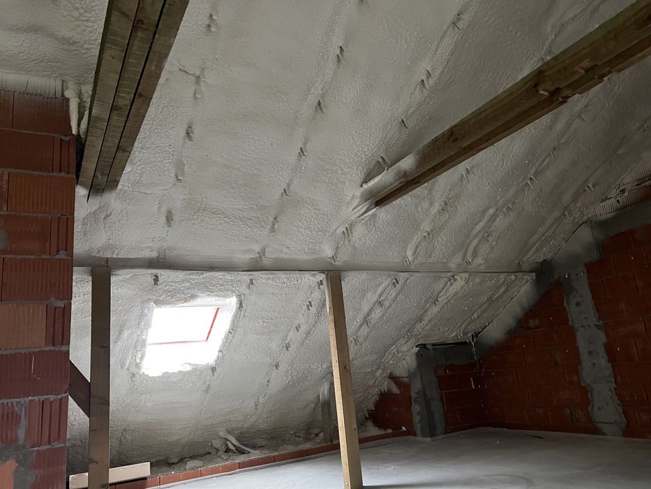 Ocieplanie pianka Pur,ocieplenia piana,izolacje natryskowe,piana pur