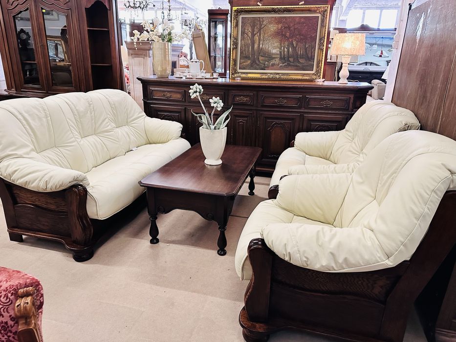 Piękna, elegancka i porządna KOMODA DĘBOWA 2,7 m. :)