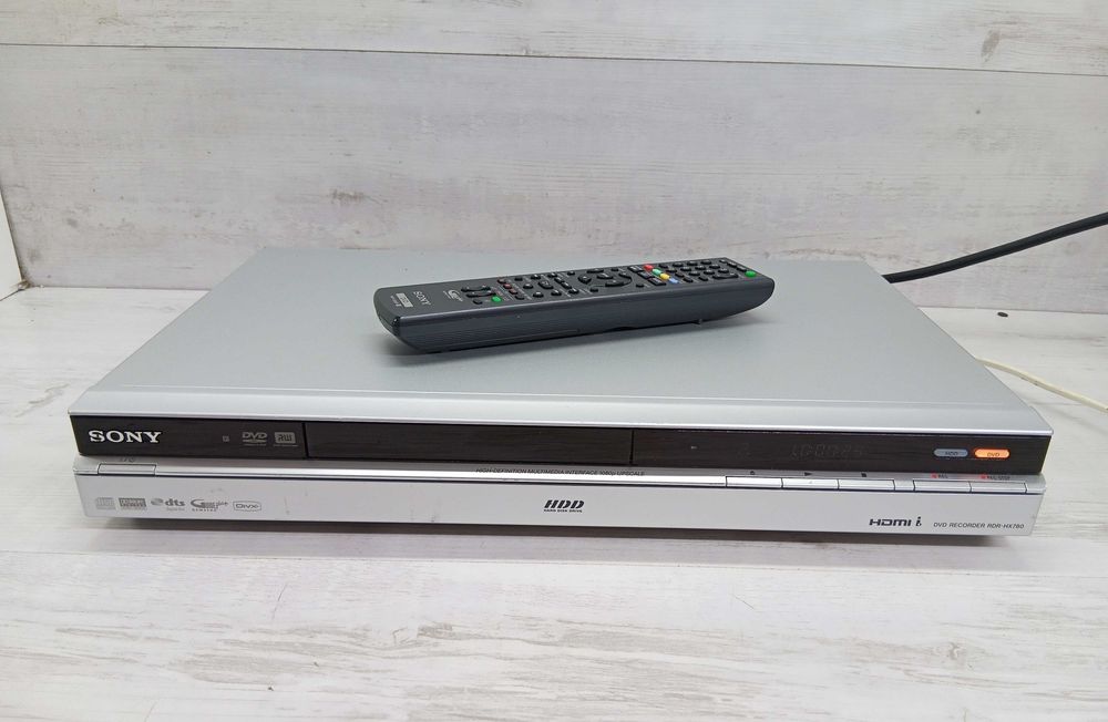 Nagrywarka HDD Dvd CD Usb Pilot Sony