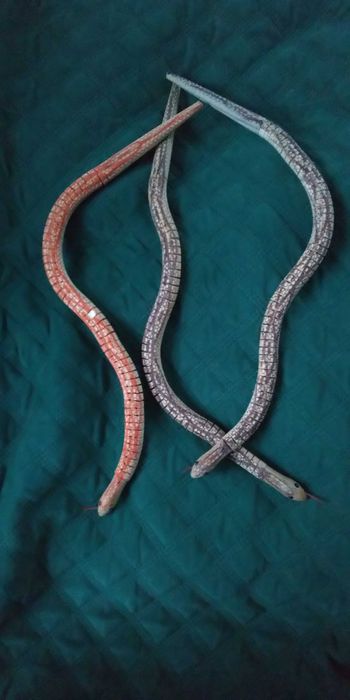Węże drewniane - ruchome zabawki